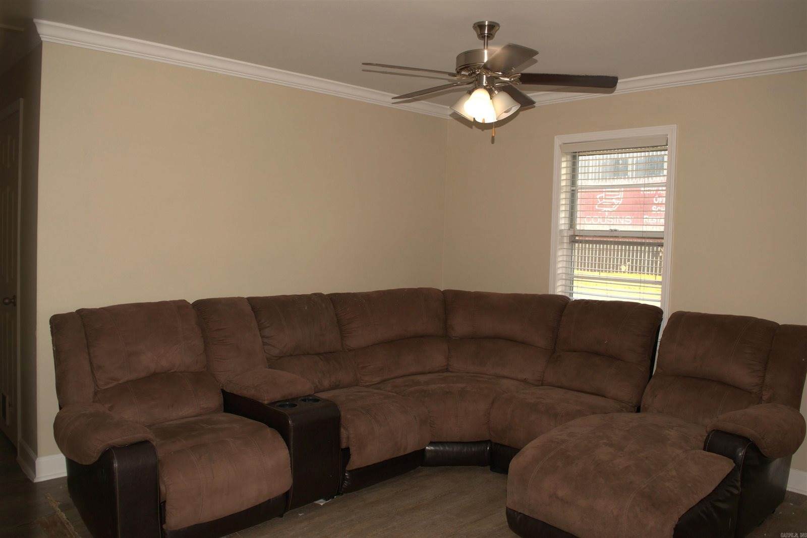 612 W Sixth Street, Conway, AR 72032