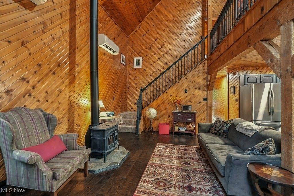 6711 Booth Road, Ravenna, OH 44266