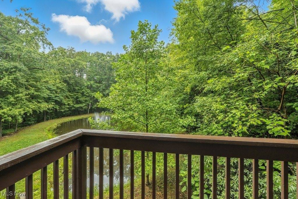 6711 Booth Road, Ravenna, OH 44266