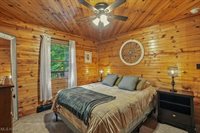 6711 Booth Road, Ravenna, OH 44266