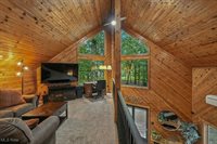 6711 Booth Road, Ravenna, OH 44266