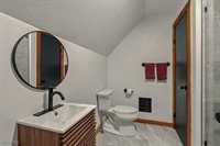 6711 Booth Road, Ravenna, OH 44266