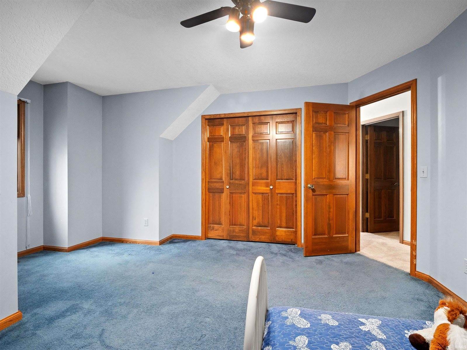 6725 Lakewood Court, Fort Wayne, IN 46819