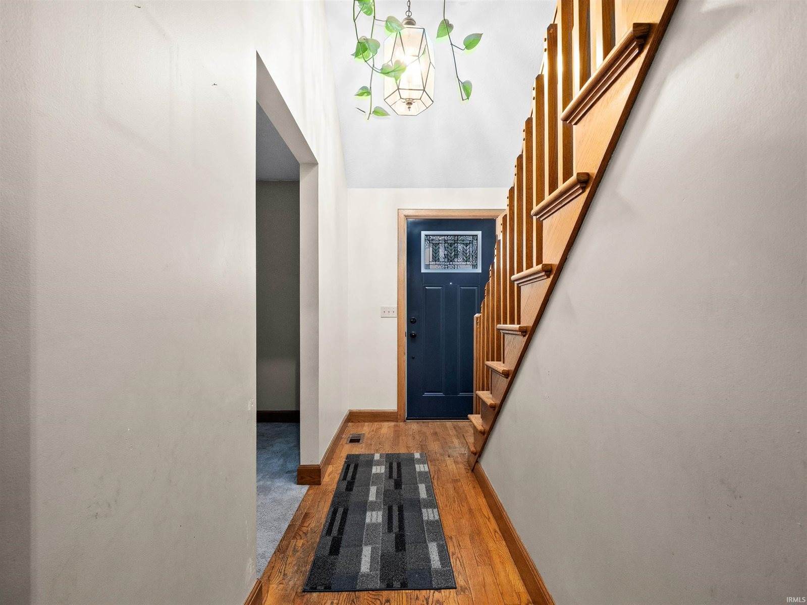 6725 Lakewood Court, Fort Wayne, IN 46819