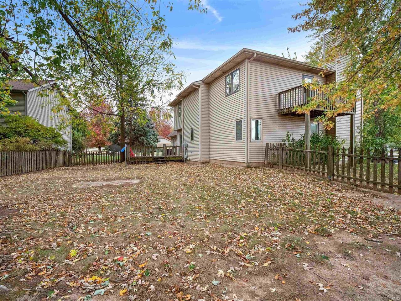 6725 Lakewood Court, Fort Wayne, IN 46819