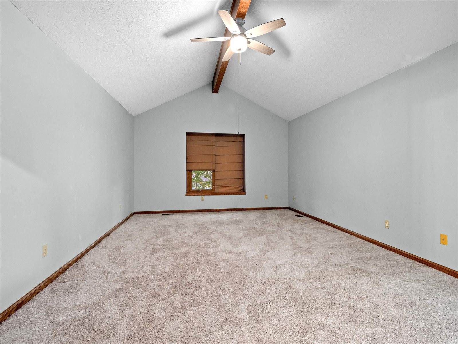 6725 Lakewood Court, Fort Wayne, IN 46819