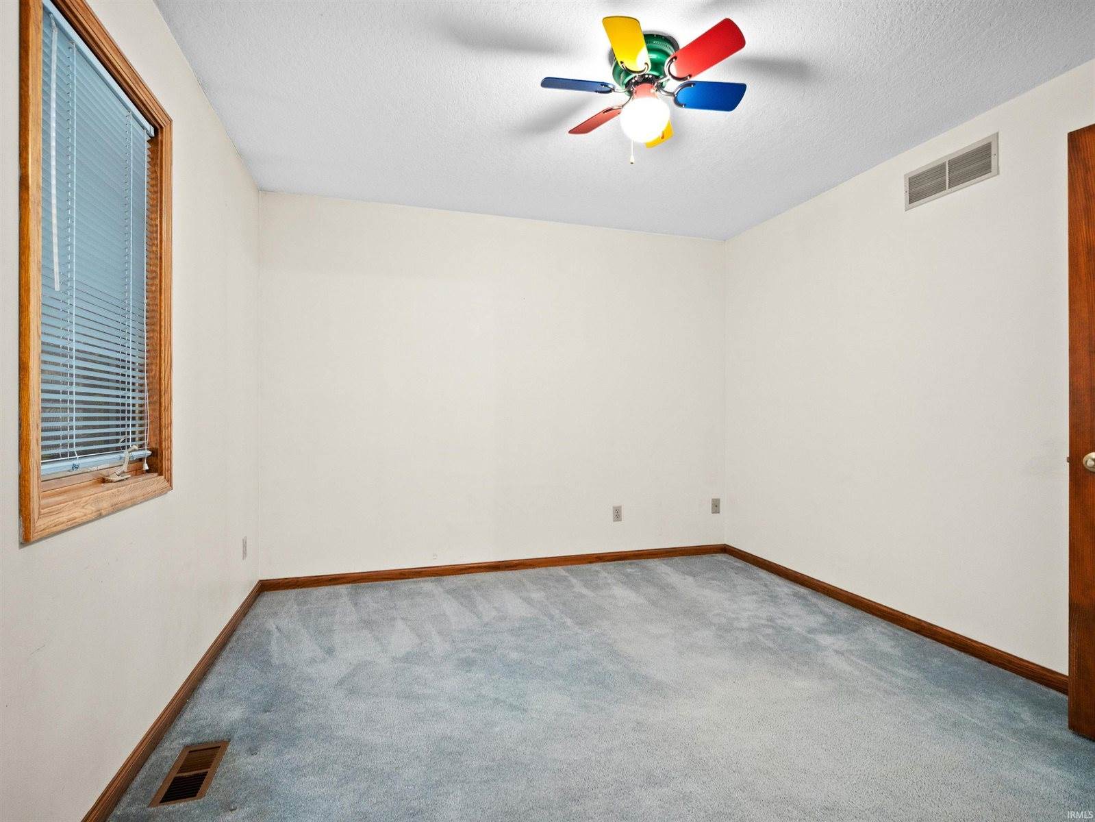 6725 Lakewood Court, Fort Wayne, IN 46819