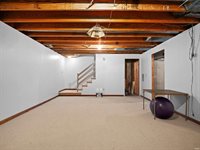 6725 Lakewood Court, Fort Wayne, IN 46819