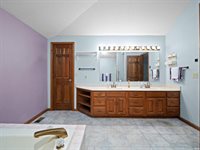 6725 Lakewood Court, Fort Wayne, IN 46819