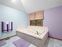 6725 Lakewood Court, Fort Wayne, IN 46819