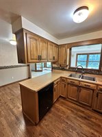 2564 Edgewood Lane, Green Bay, WI 54302