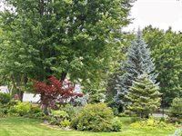 2564 Edgewood Lane, Green Bay, WI 54302