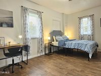 2225 Signal Drive, Johnson City, TN 37604