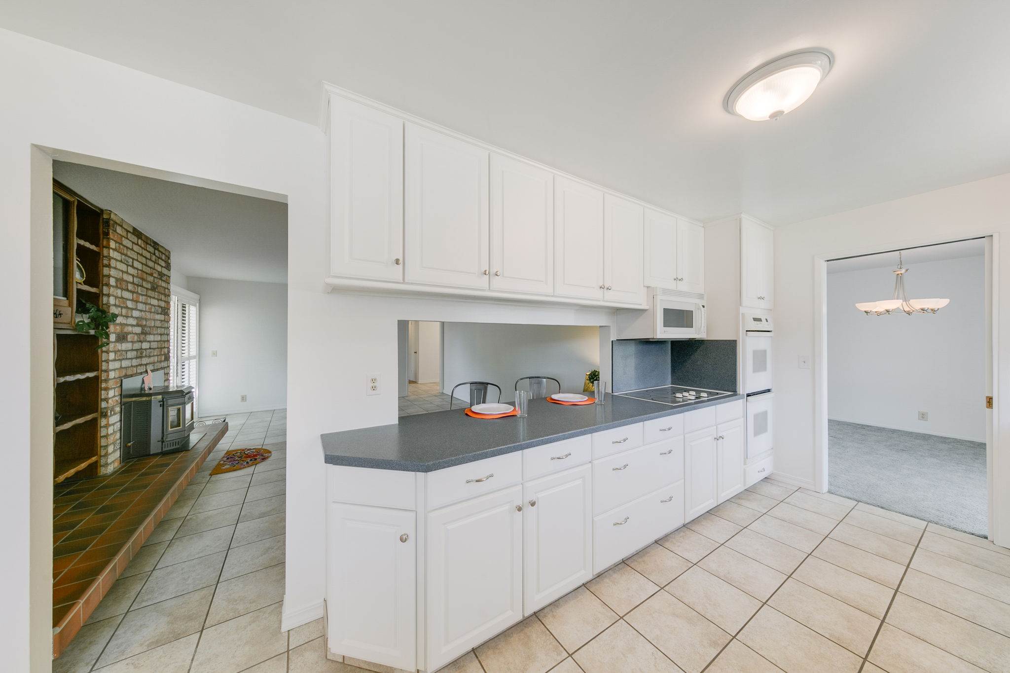 390 S. Almond St, Dixon, CA 95620