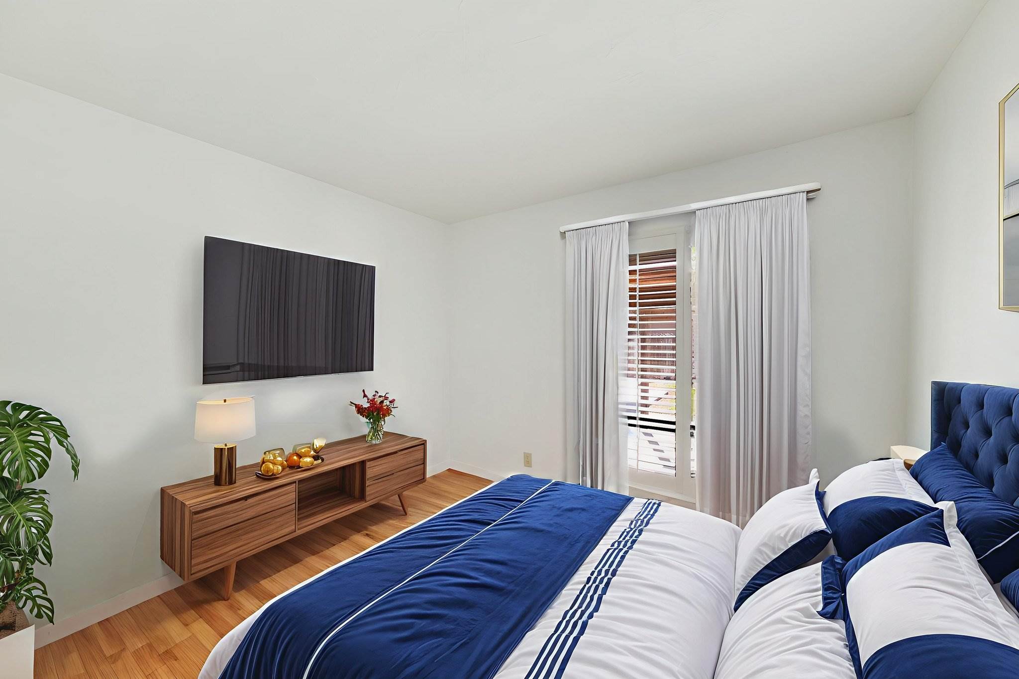 390 S. Almond St, Dixon, CA 95620