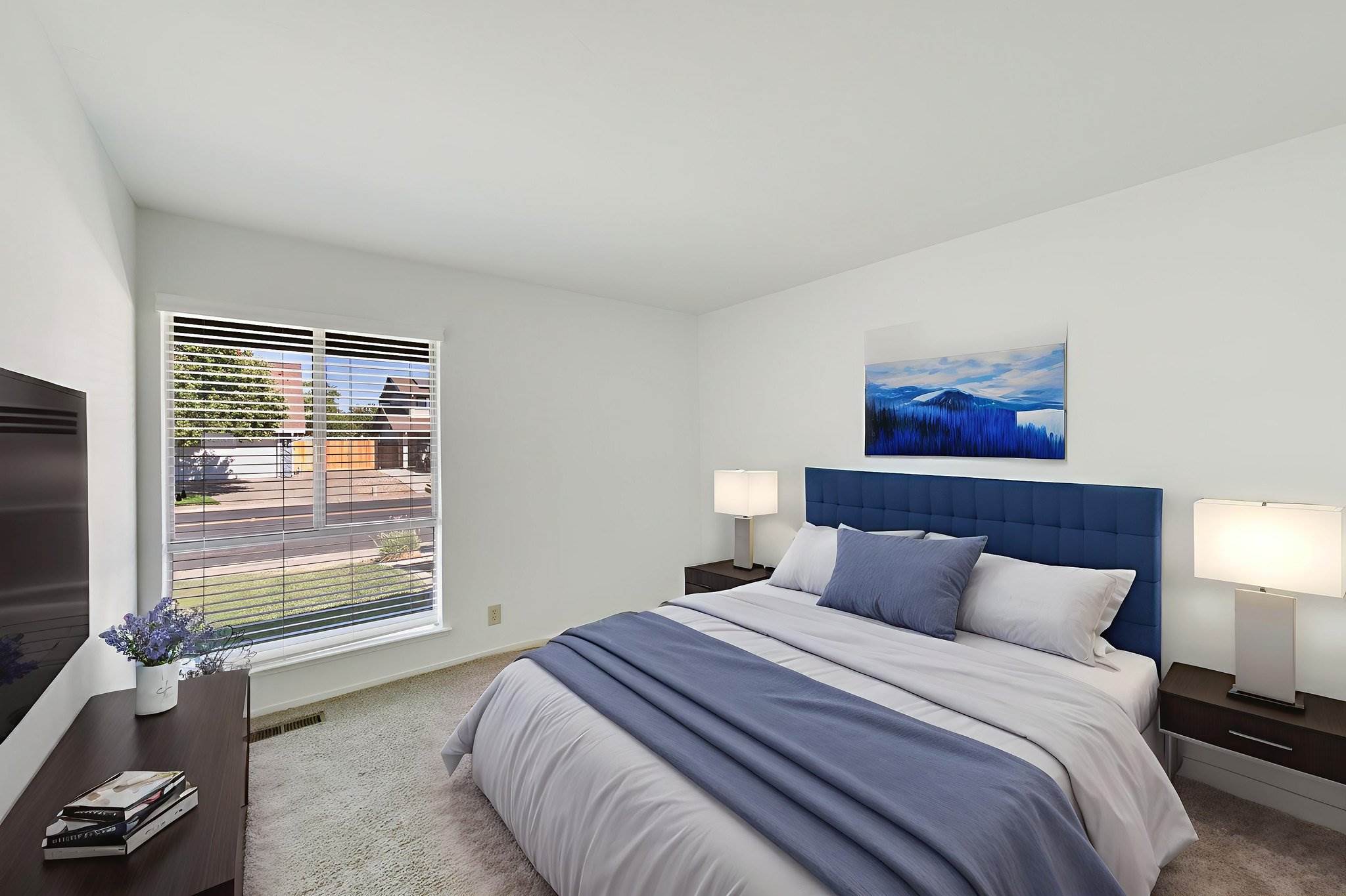 390 S. Almond St, Dixon, CA 95620