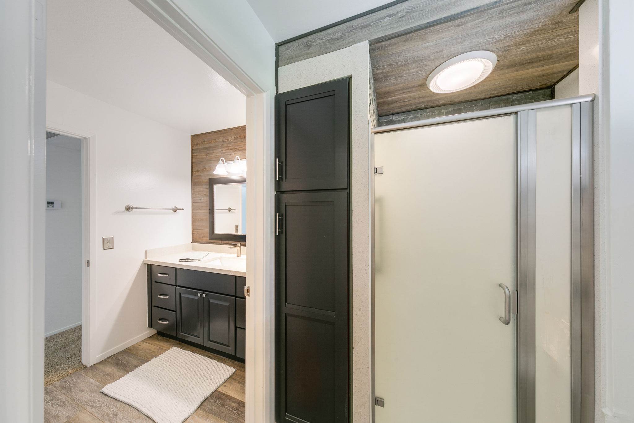 390 S. Almond St, Dixon, CA 95620