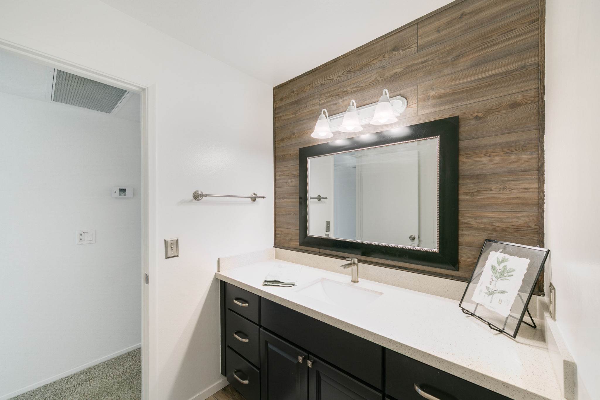 390 S. Almond St, Dixon, CA 95620