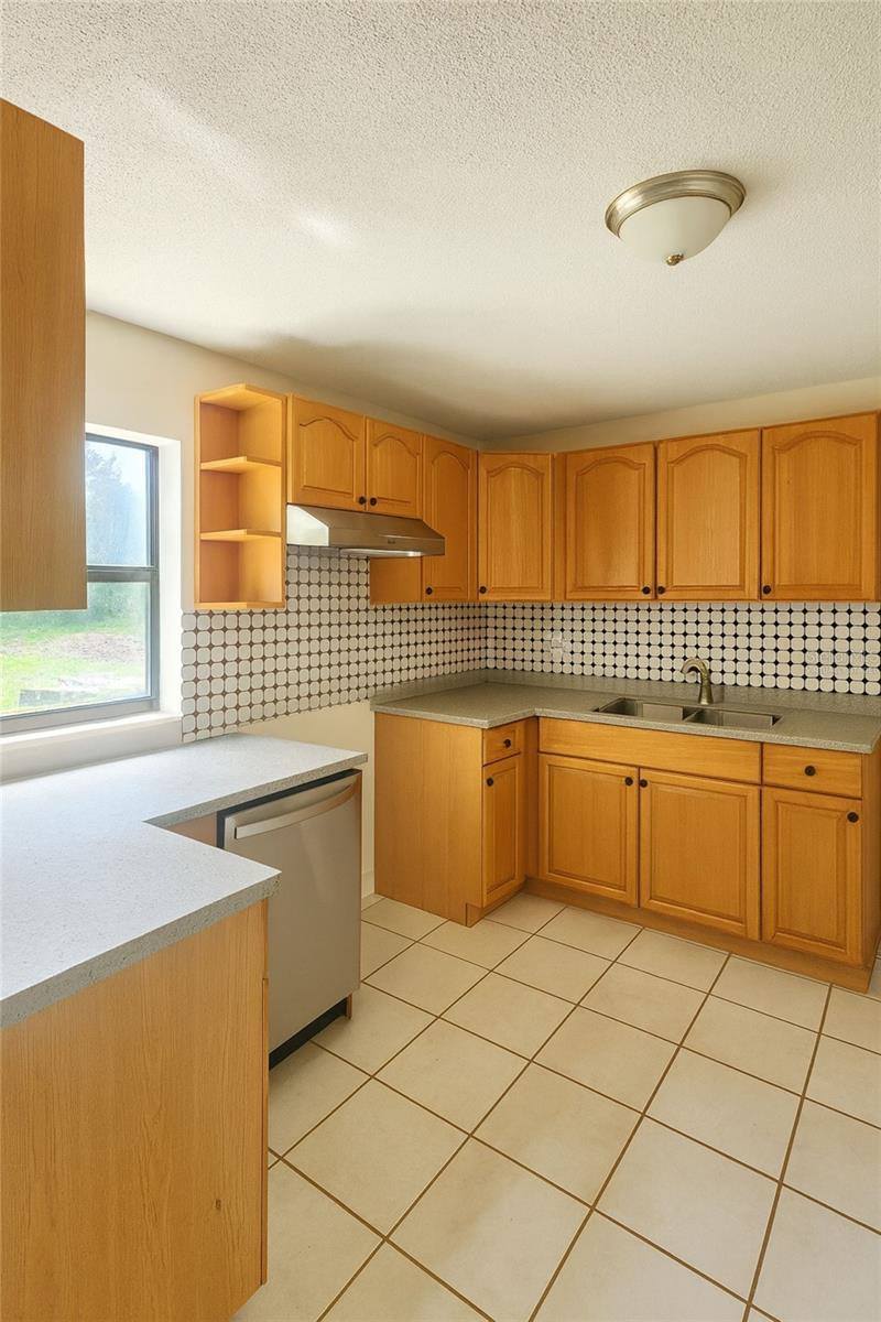 11 Bahia Circle Trail, Ocala, FL 34472