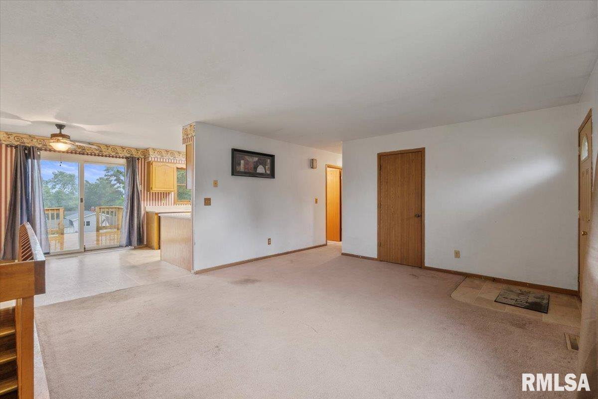 836 Newell Avenue, Muscatine, IA 52761