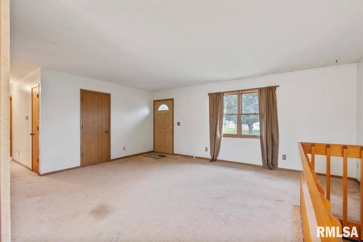 836 Newell Avenue, Muscatine, IA 52761