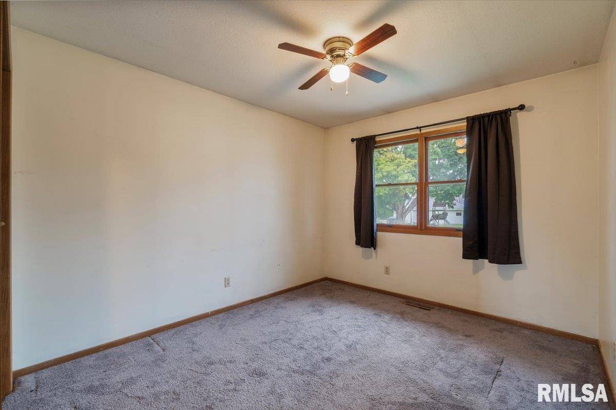 836 Newell Avenue, Muscatine, IA 52761