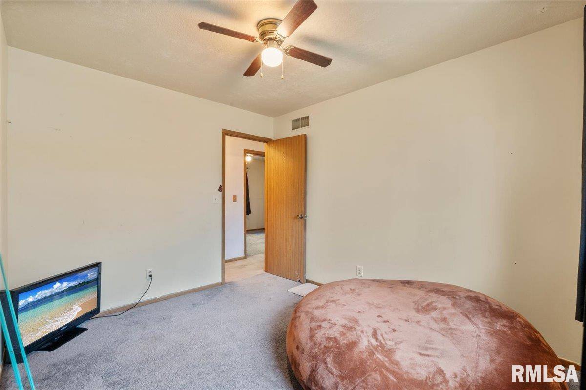 836 Newell Avenue, Muscatine, IA 52761