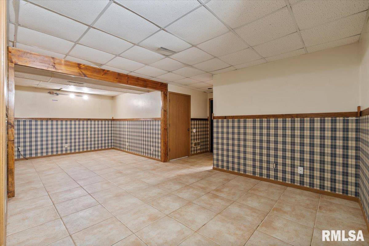 836 Newell Avenue, Muscatine, IA 52761