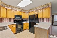 836 Newell Avenue, Muscatine, IA 52761