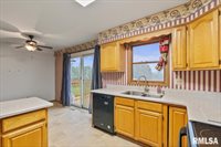 836 Newell Avenue, Muscatine, IA 52761