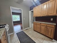 2021 31ST Street, Rock Island, IL 61201