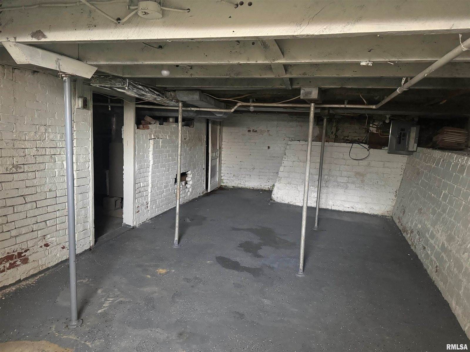 302 Coeburg Street, Rio, IL 61472