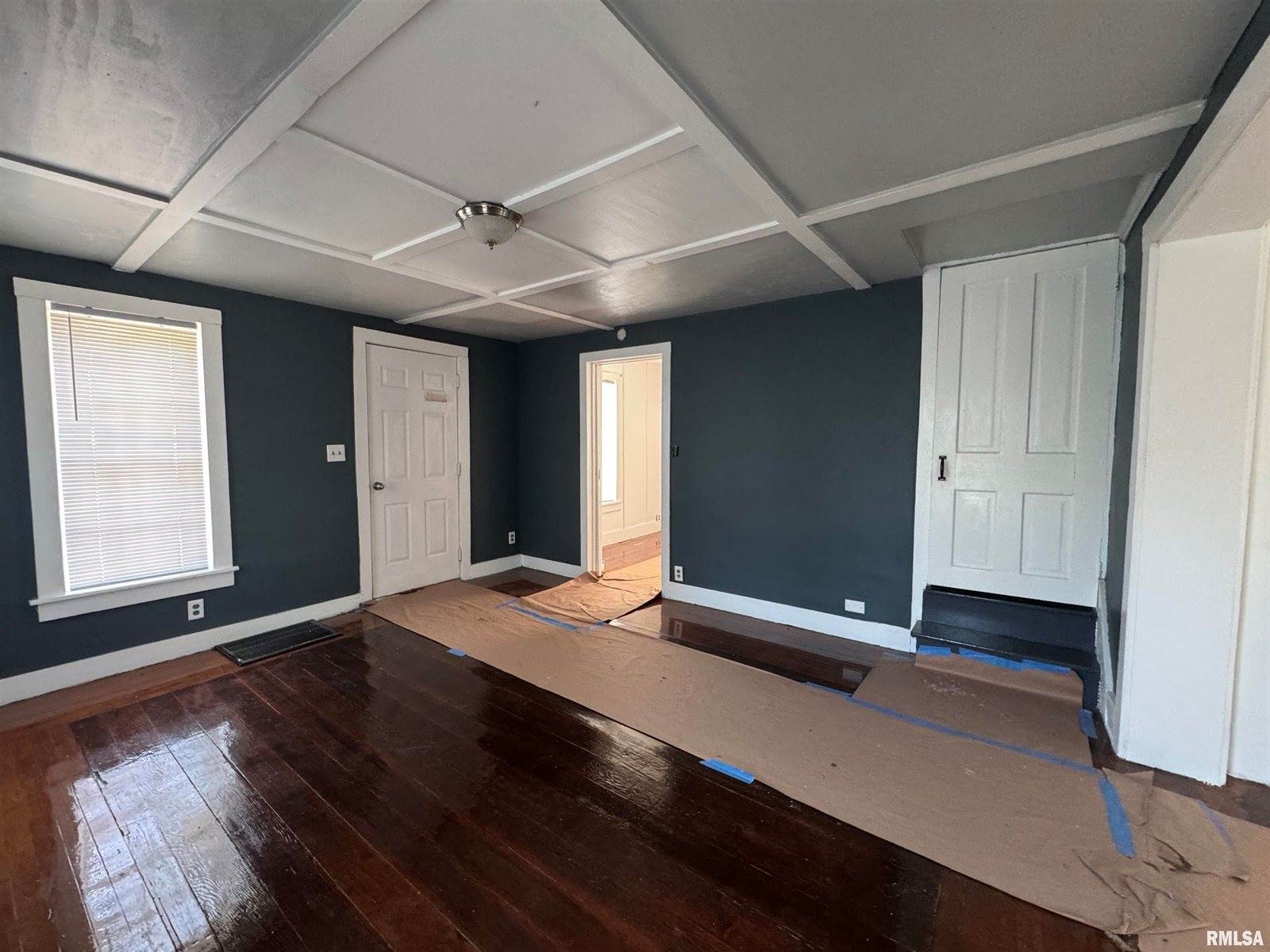 302 Coeburg Street, Rio, IL 61472