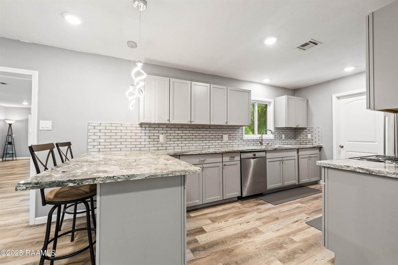 113 Driftwood Drive, Lafayette, LA 70503