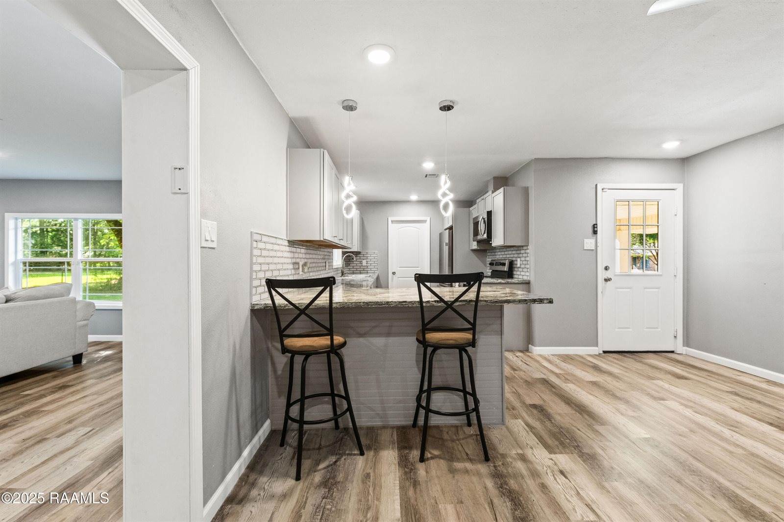 113 Driftwood Drive, Lafayette, LA 70503