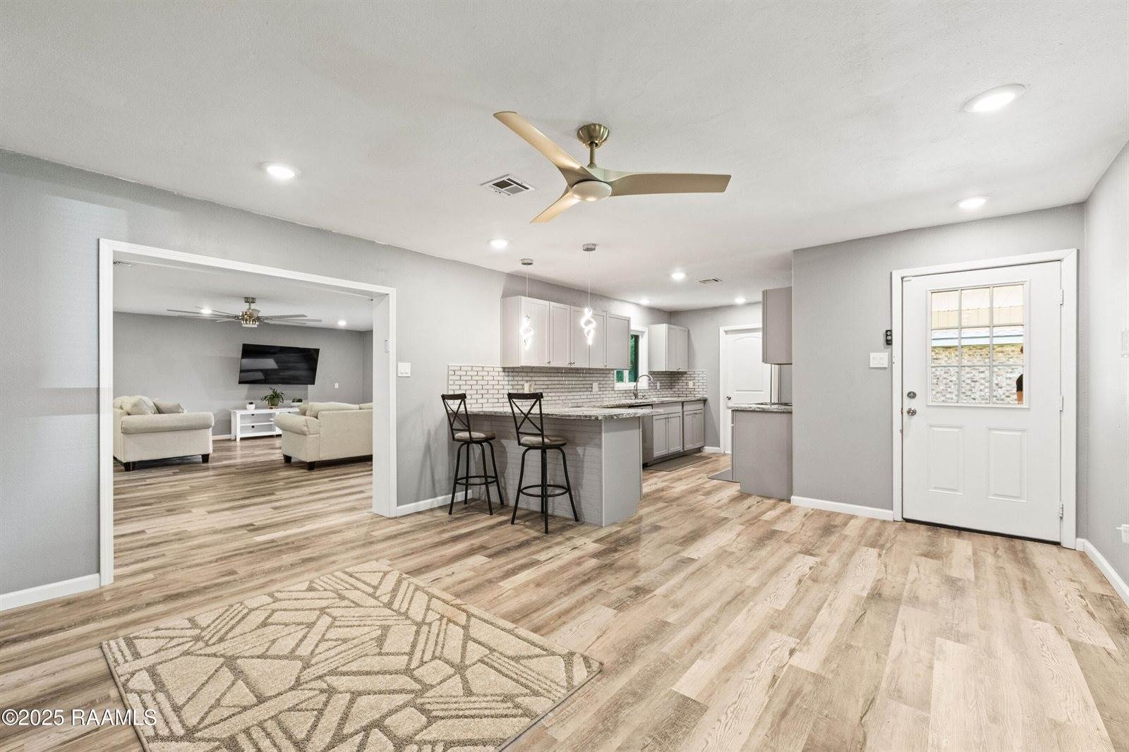 113 Driftwood Drive, Lafayette, LA 70503