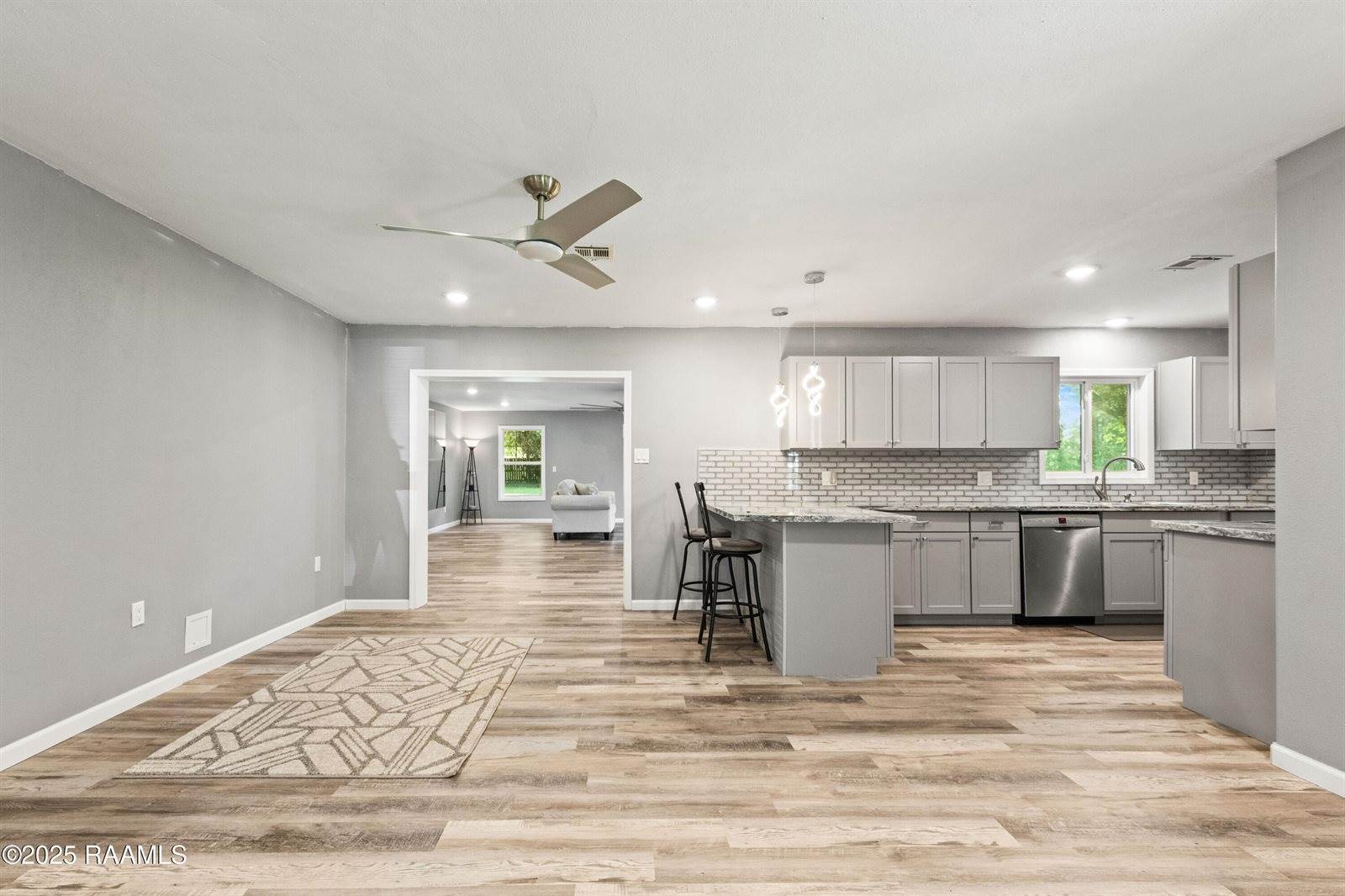 113 Driftwood Drive, Lafayette, LA 70503