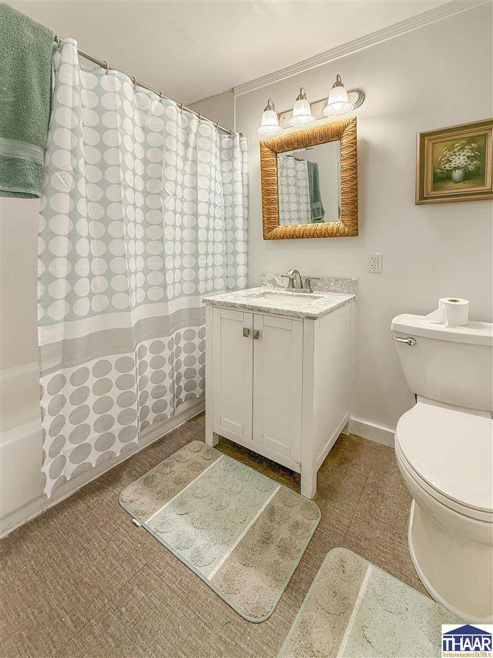 8299 South Lafayette, Lyford, IN 47874