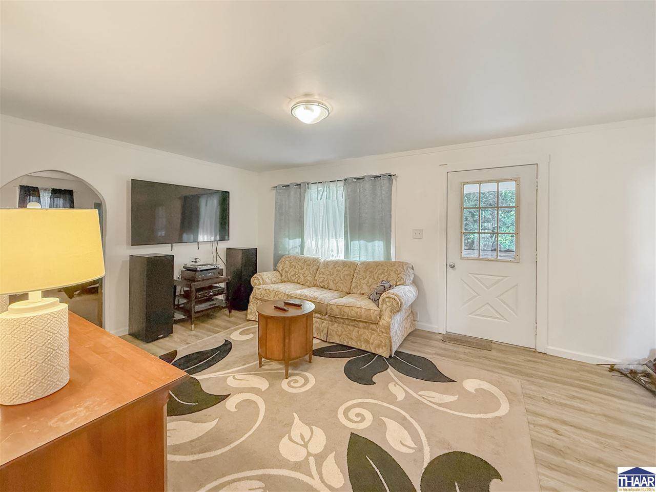 8299 South Lafayette, Lyford, IN 47874