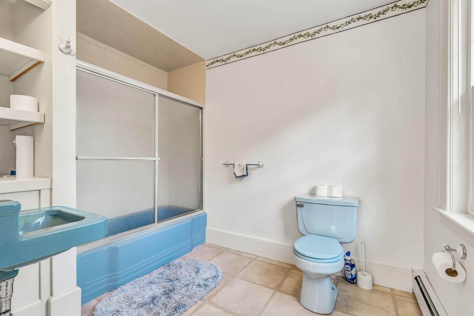 4 Hill Street, Millinocket, ME 04462