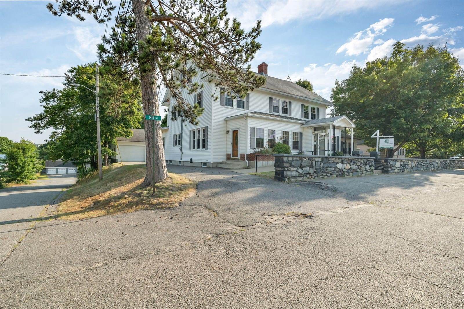 4 Hill Street, Millinocket, ME 04462