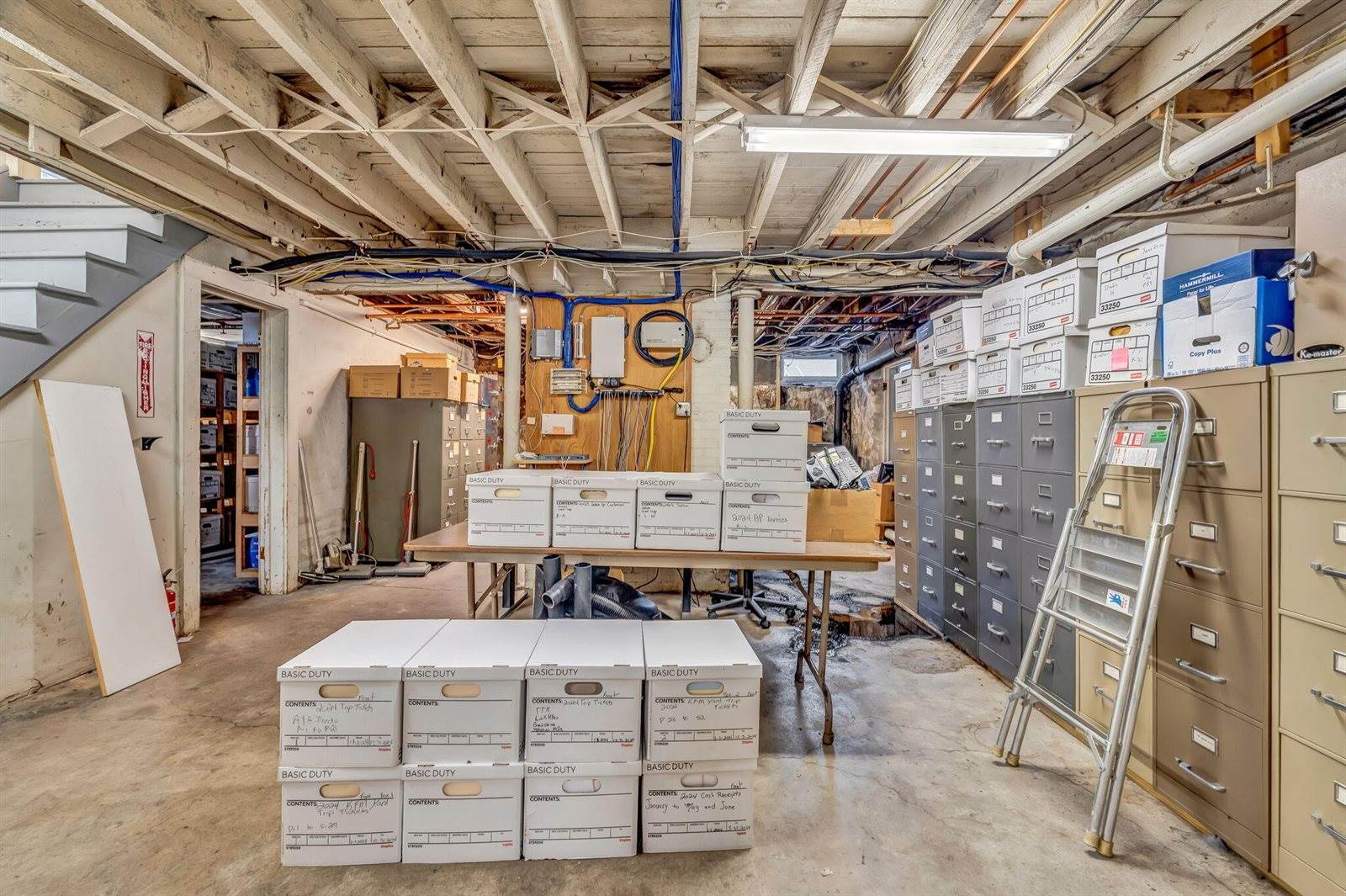 4 Hill Street, Millinocket, ME 04462