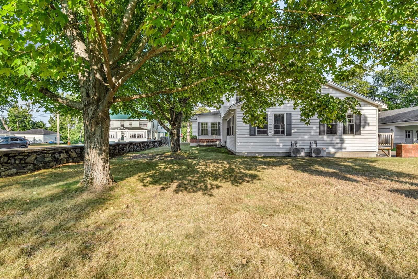 4 Hill Street, Millinocket, ME 04462