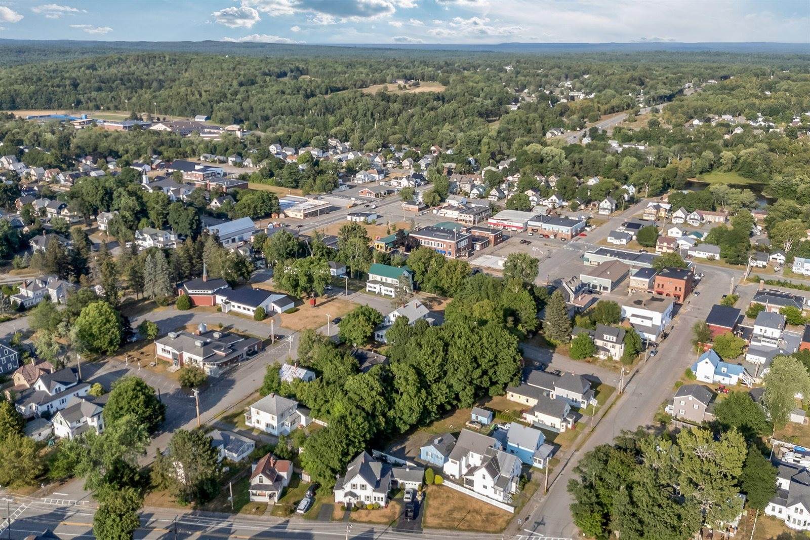 4 Hill Street, Millinocket, ME 04462