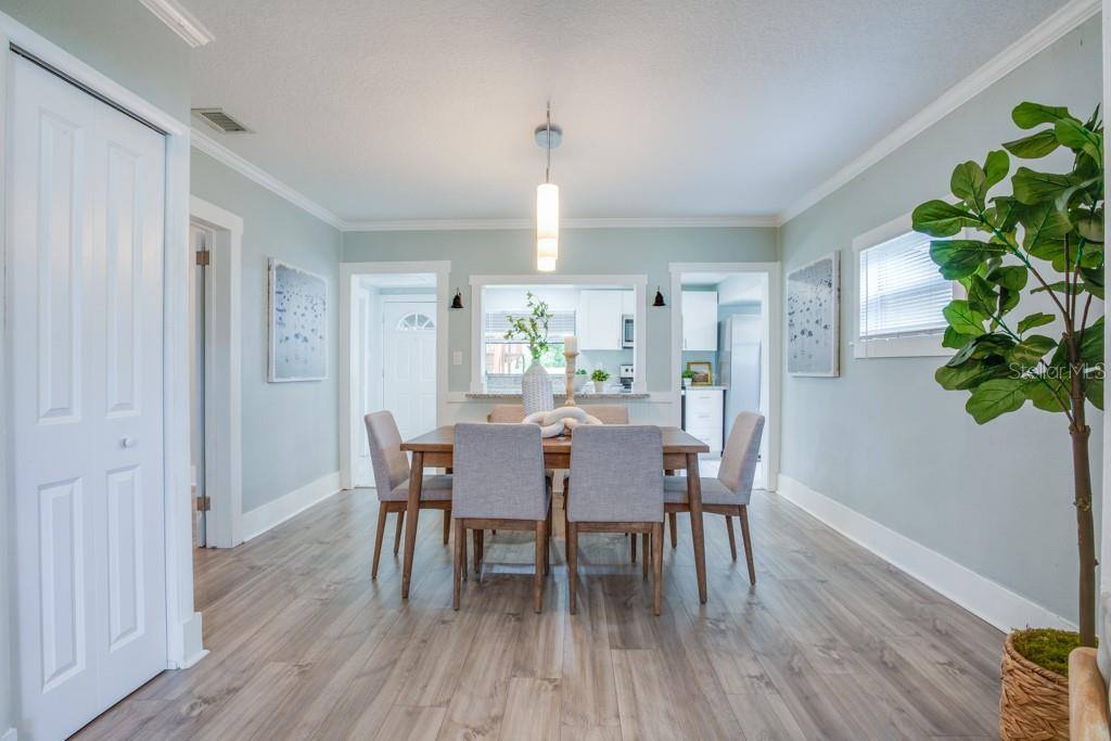 905 Plaza Street, Clearwater, FL 33755