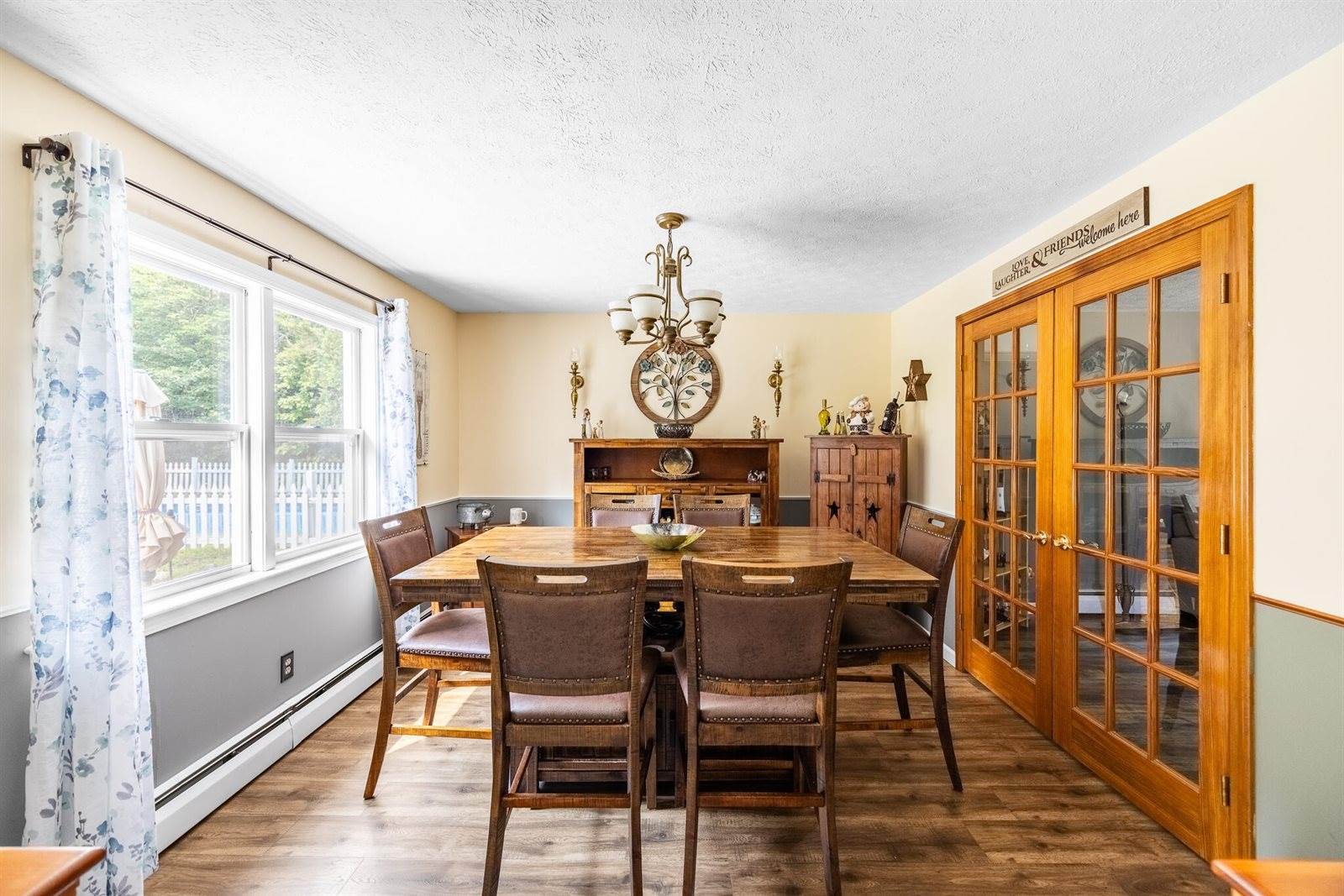 8 Hammond Lane, Searsport, ME 04974