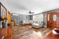 8 Hammond Lane, Searsport, ME 04974