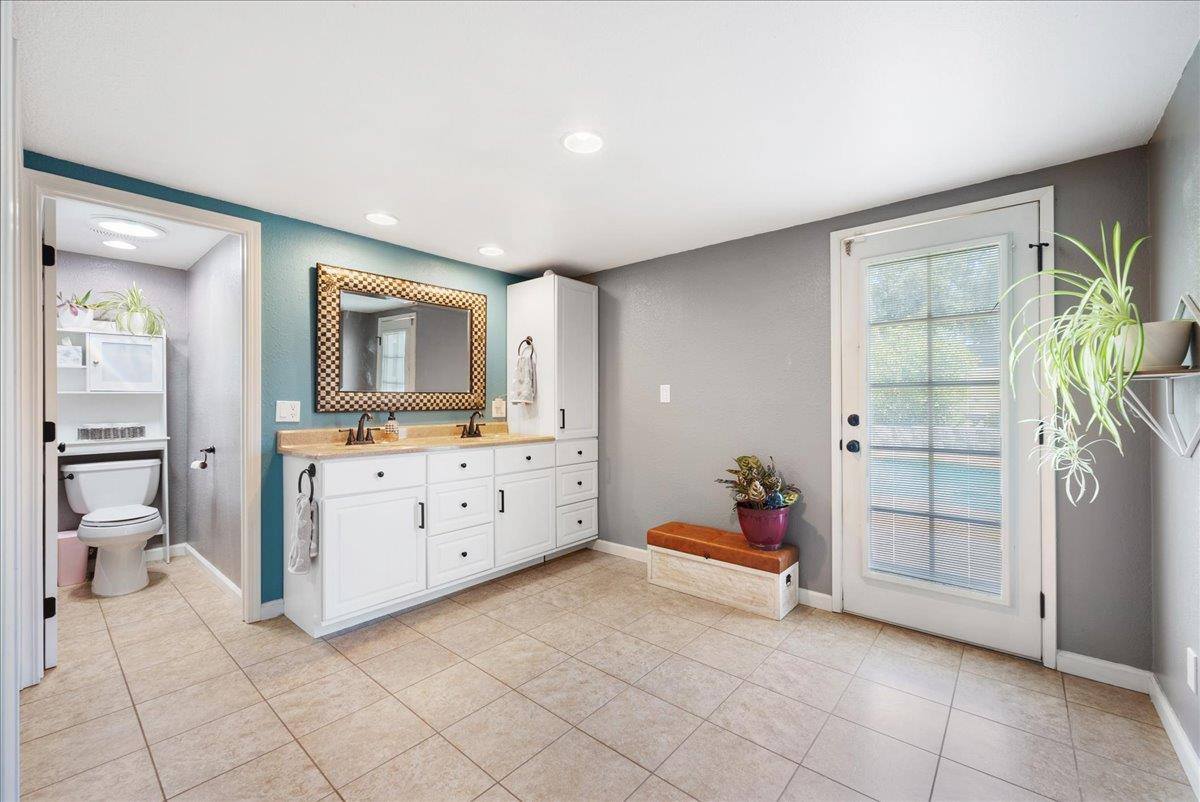 7630 Hazel Avenue, Orangevale, CA 95662