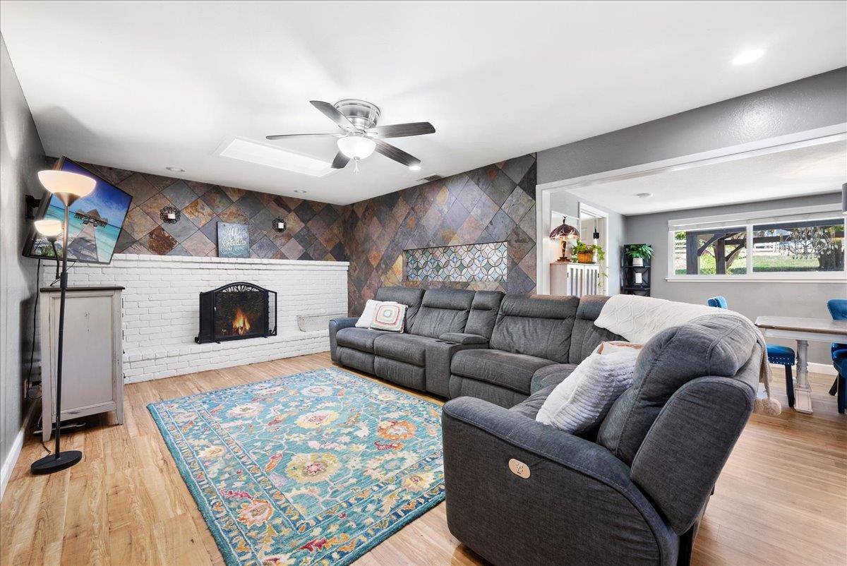 7630 Hazel Avenue, Orangevale, CA 95662