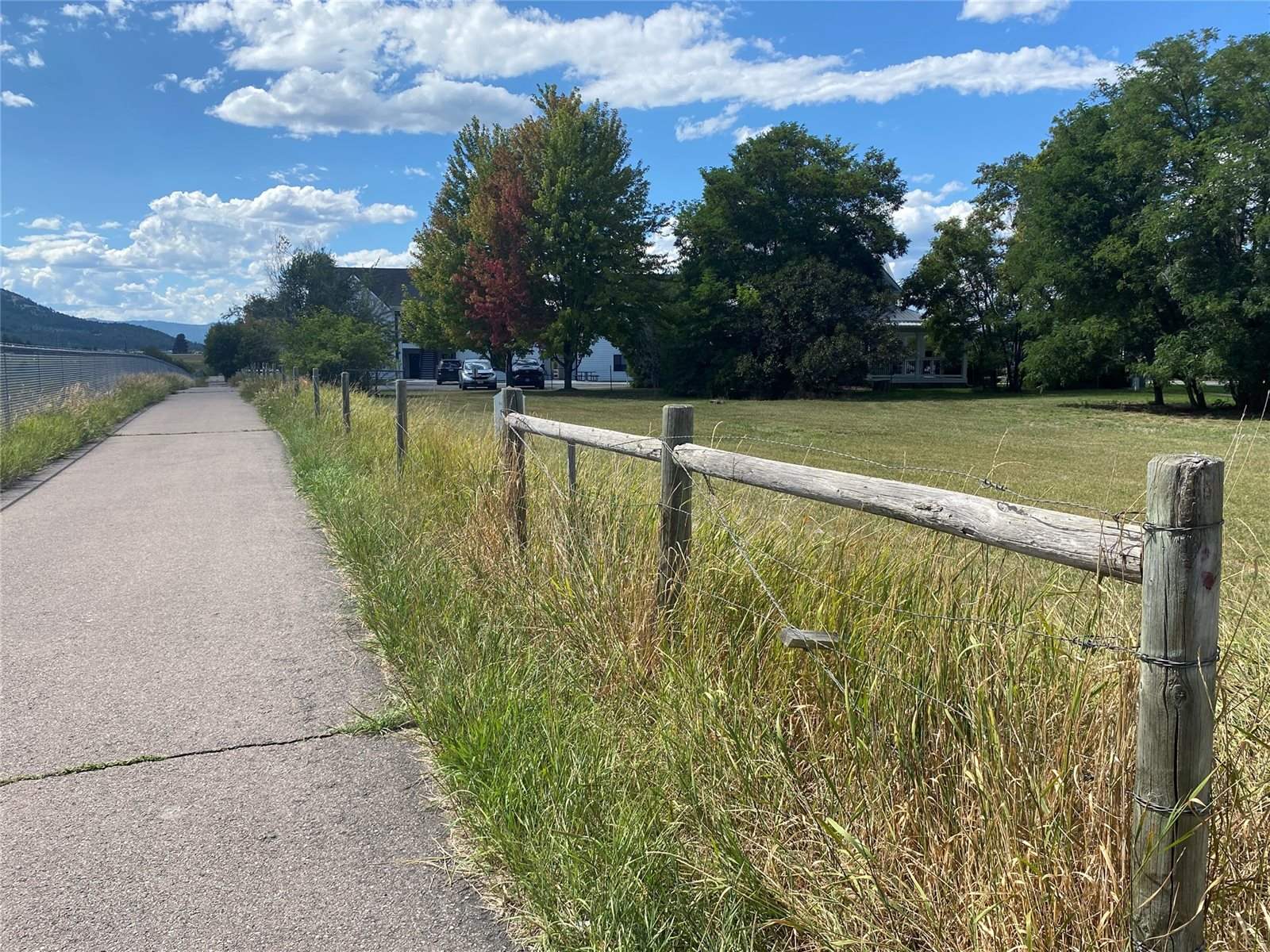 15 & 17 Appleway Drive, Kalispell, MT 59901